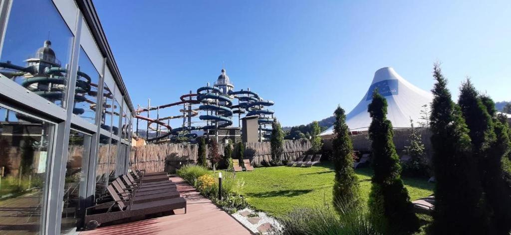 Apartman Sienna Besenova Bagian luar foto